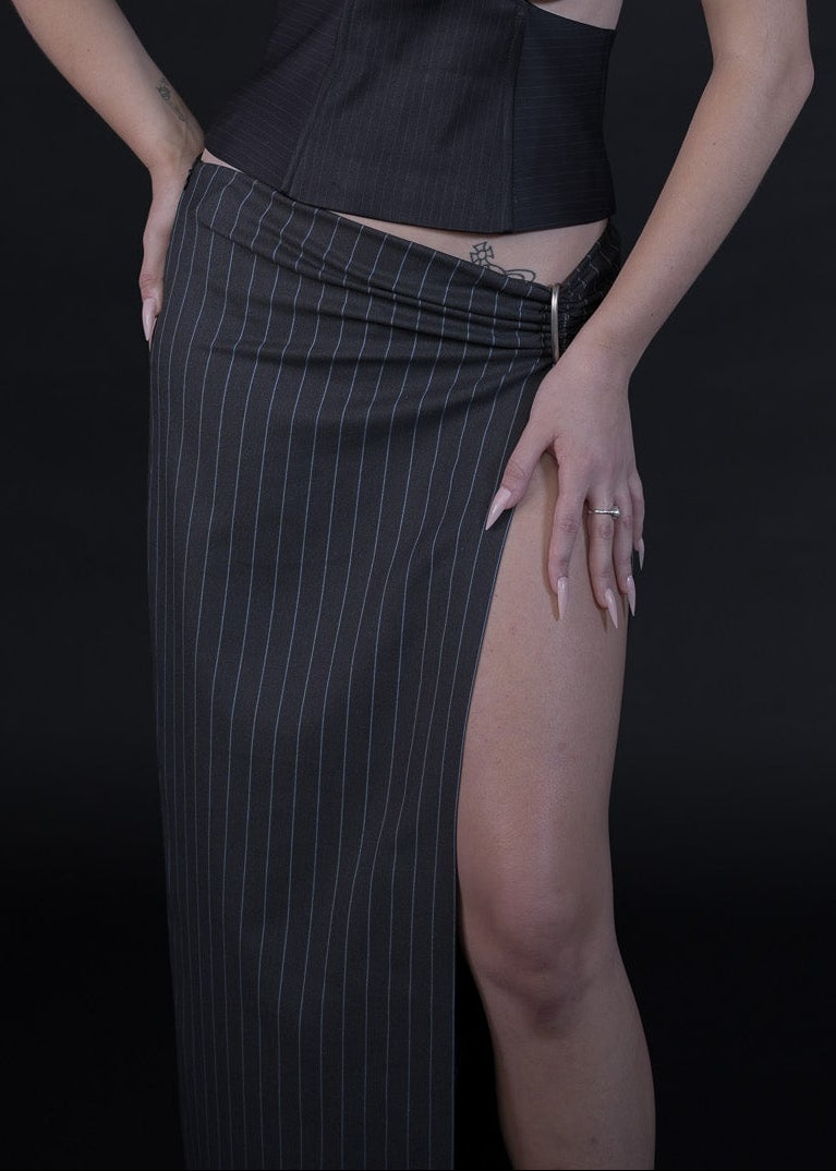 High-Slit Carabiner Skirt
